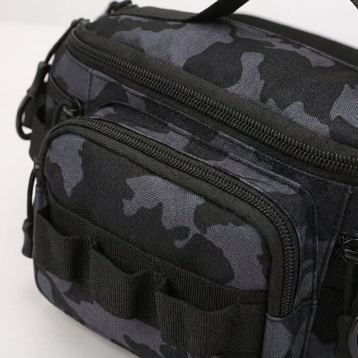 Robust taktisk midjeväska RangerPack för utomhusäventyr. Vattentålig EDC väska för smart organisering.