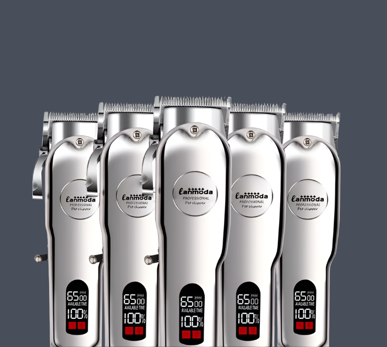 Tyst trådlös hundtrimmer & katttrimmer i guld/silver. Perfekt för lugn hemklippning.