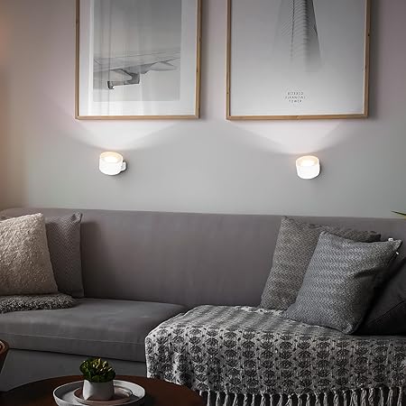 Trådlös LED-lampa för kök eller skafferi. Rörelsesensor, uppladdningsbar USB-C. Smart och flexibel belysning.