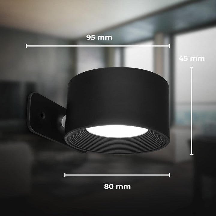 Modern trådlös LED-lampa med rörelsesensor. Minimalistisk design, uppladdningsbar för garderob och hall.