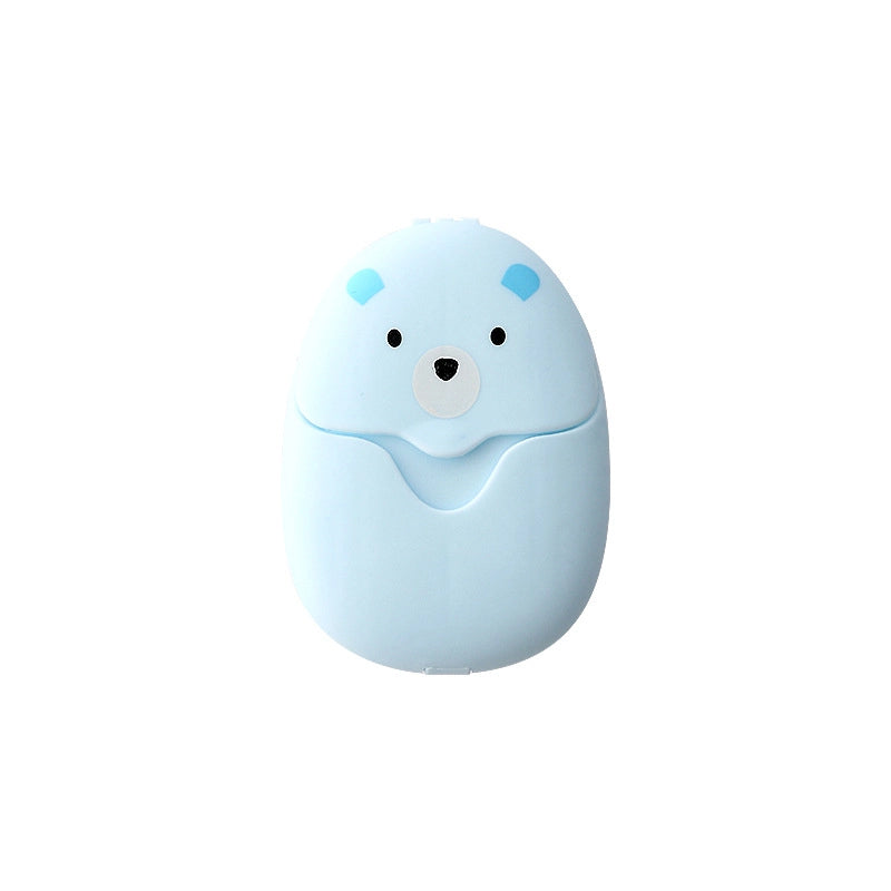 "Tre färgade tvålark i plastbehållare, portabel och löslig, för enkel handtvätt under resor och hemma."