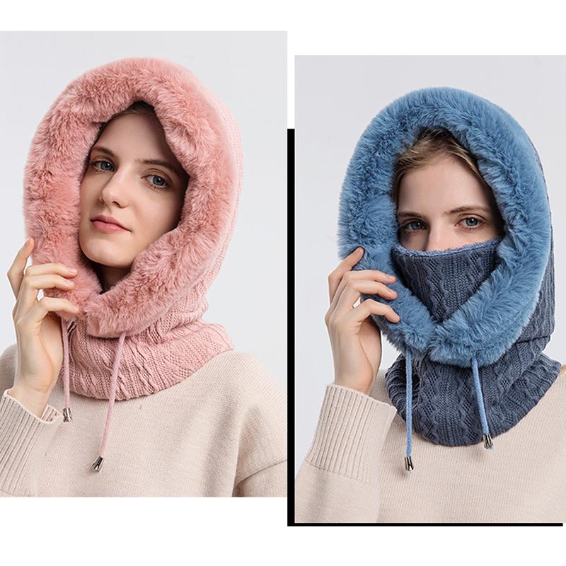 "Trendig damhalsduk med luva i beige, kombination av värme och stil, perfekt vinteraccessoar för modern kvinnas outfit."