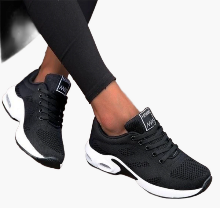 Ergonomiska damsneakers, stötdämpande och bekväma för långa promenader.