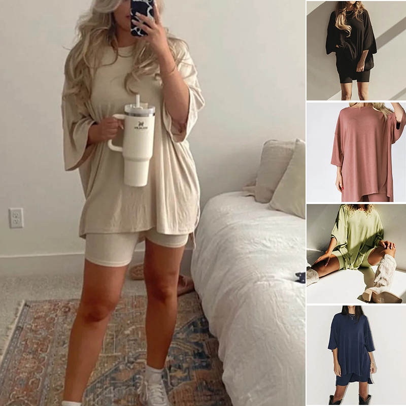 "Tvådelat dam lounge set i stretchigt, mjukt material i trendig färg för komfort och stil."