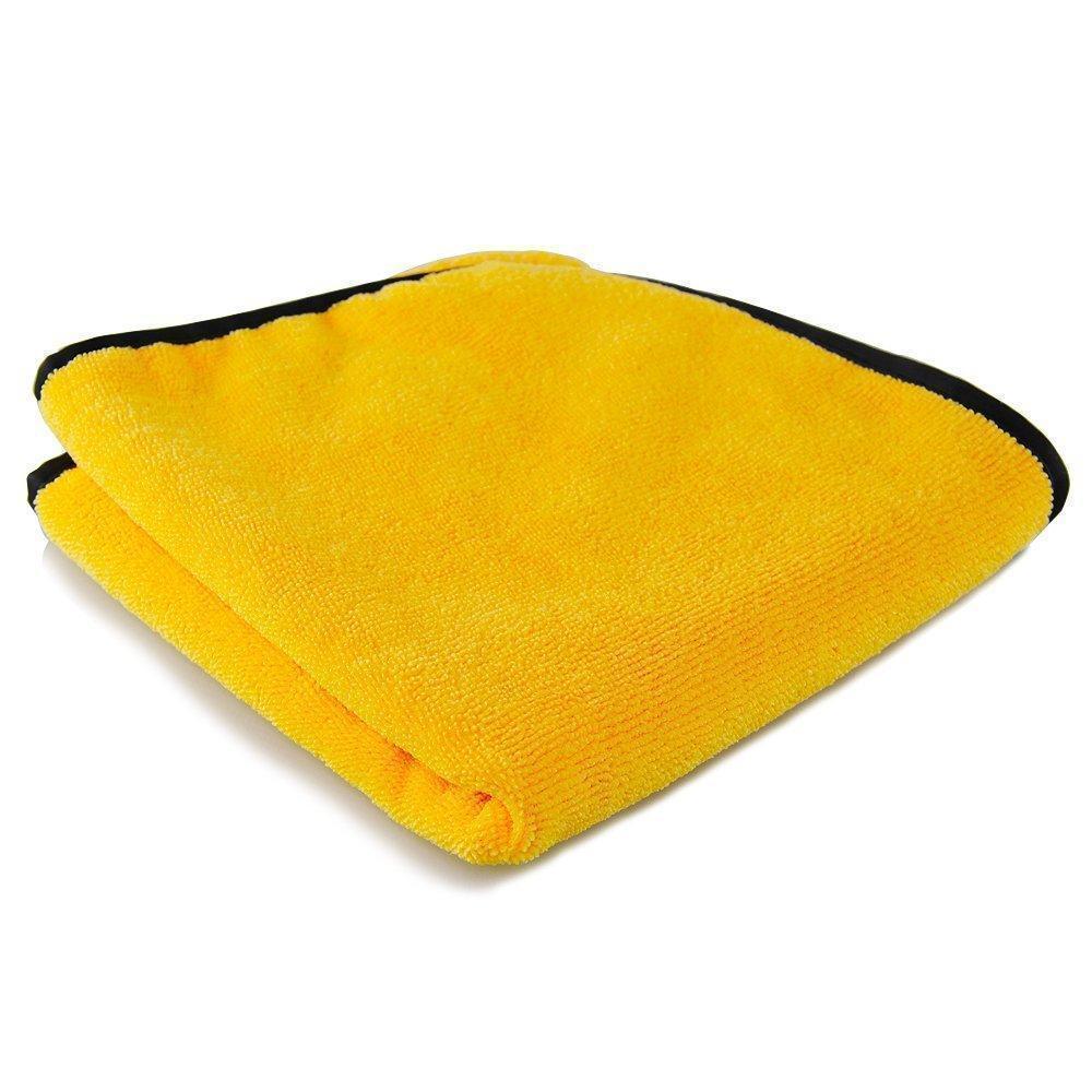 "Ultraplysch bilpoleringsduk, dubbelsidig mikrofiber, mjuk och absorberande, repfri finish för bilens ytor."