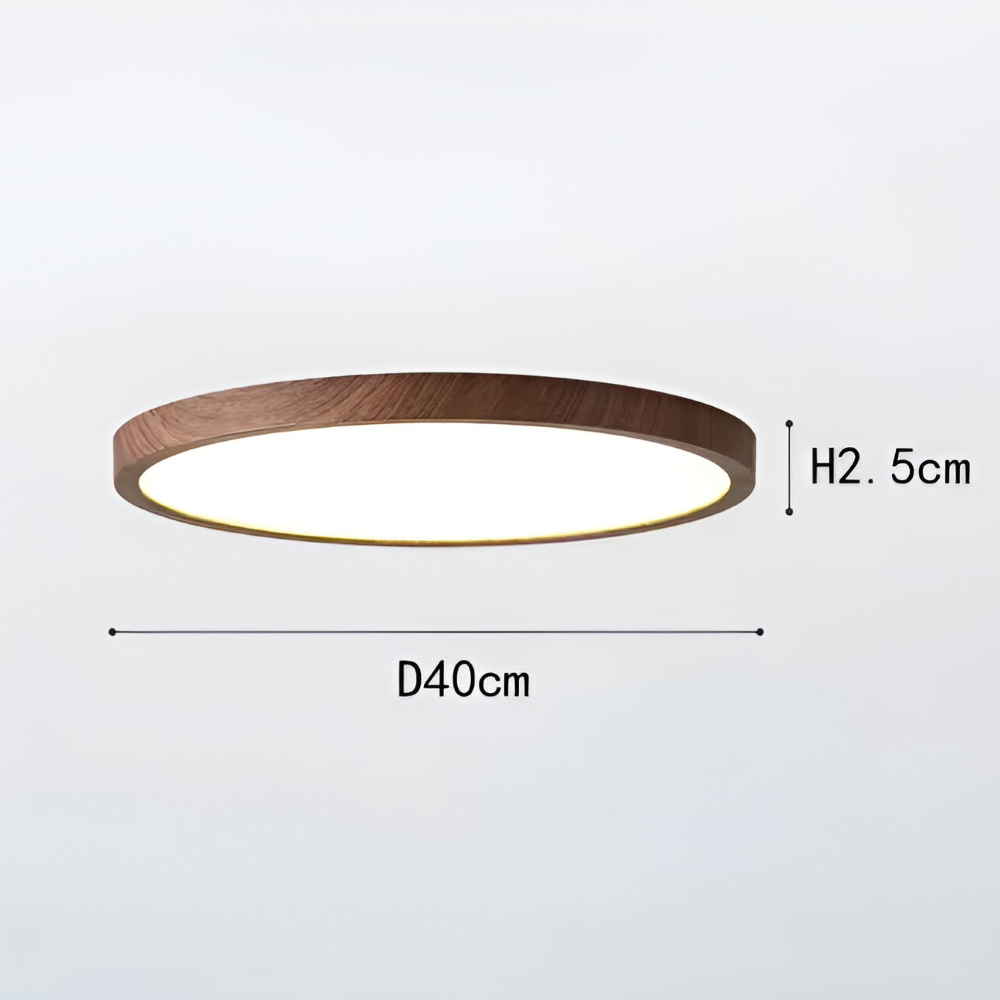Ultratunn LED taklampa i valnötsträ som lyser upp rummet med behaglig och effektiv belysning.