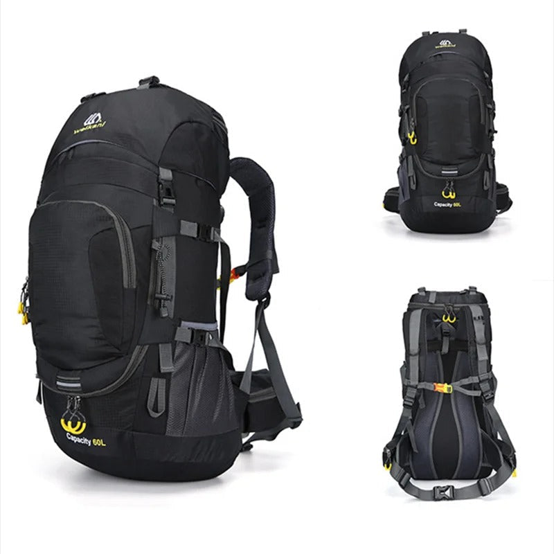 Äventyrsryggsäck 60L, vattentät och robust för vandring och camping. Unisex modell för alla packningsbehov.