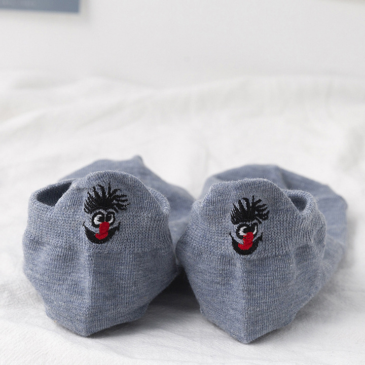 "Unisex broderade crew strumpor, japansk stil med smiley-mönster, mångsidig och elegant design, för alla årstider."