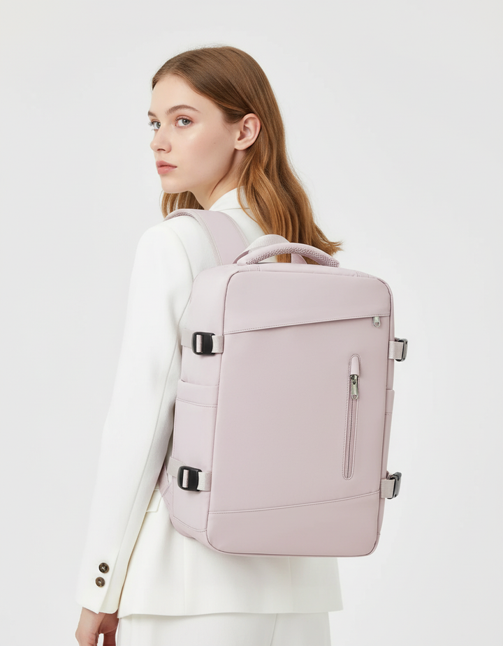 EasyCarry kabinväska framifrån, en mångsidig resväska med smarta fack för enkel åtkomst och smidig resa.