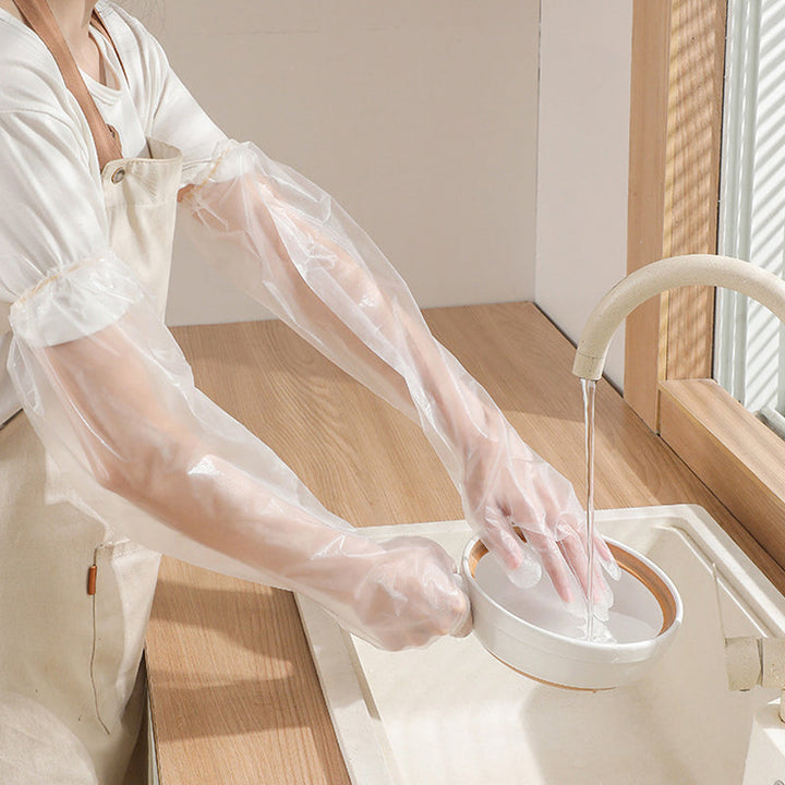 Unisex engångshandskar i plast, extra långa 60 cm, skyddar händer och armar. Perfekta för veterinär- och städarbete.