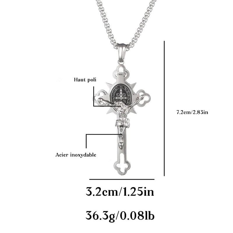 "Unisex exorcism kors halsband med Sankt Benedictus medalj i guld, detaljerad design för stil och andligt skydd."