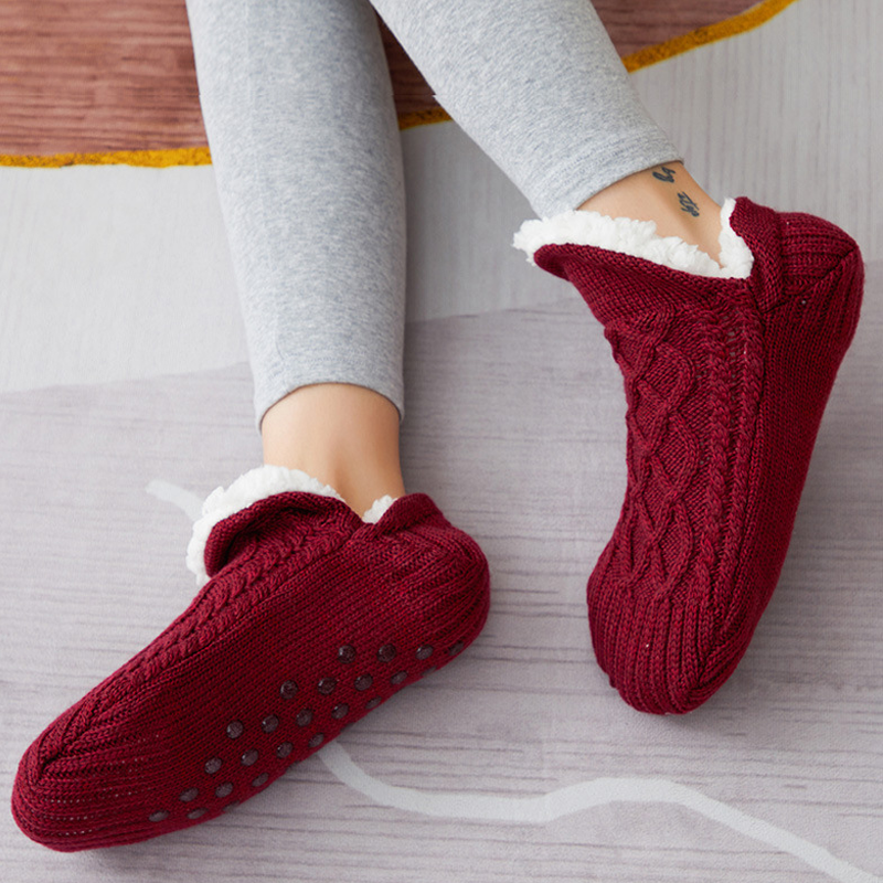 "Unisex fluffiga tofflor strumpor med halkfri silikon, mjuka akrylfiber, flera färger, storlek 35-45, värme och stil."