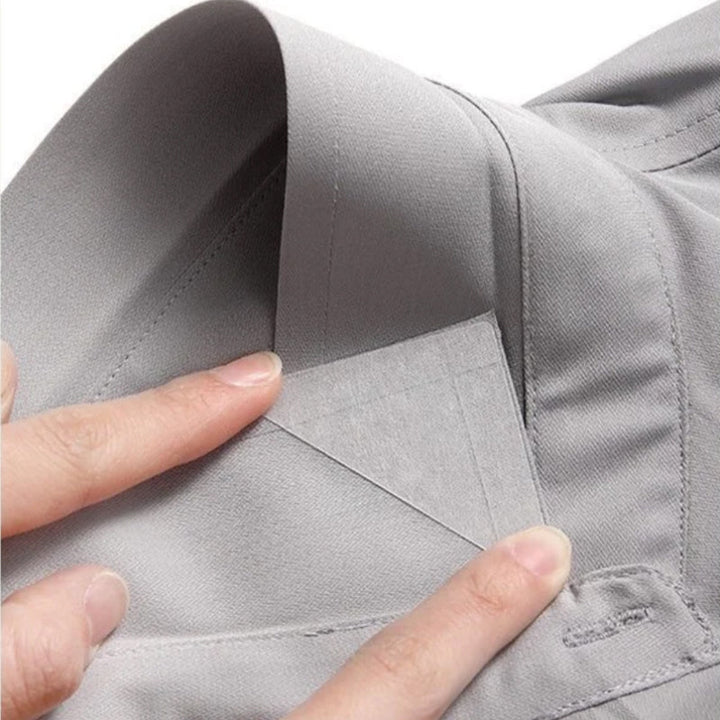 Unisex förtjockad PVC-krage anti-vridning kantformare, triangulär form, osynligt stöd för skjortkragar, förbättrad elegans.