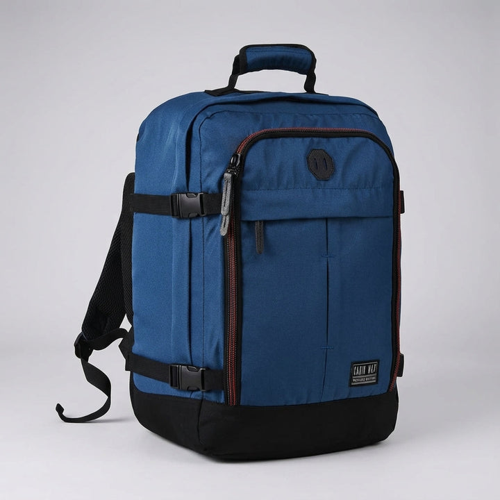 Stilren NomadLite reseryggsäck 30L, kompakt design som uppfyller krav för handbagage. Enkel packning.