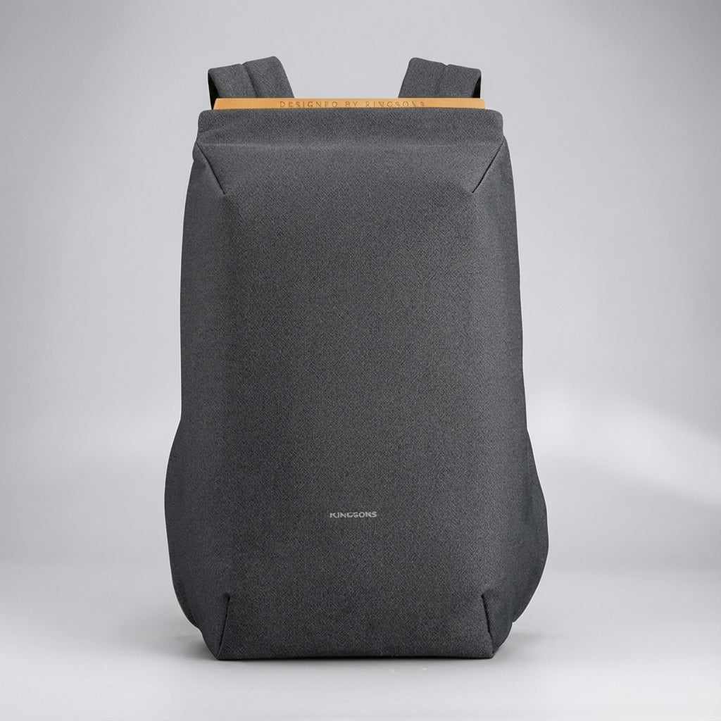 Unisex 15-tums ryggsäck för laptop i blått. Organiserad & säker reseväska, designad för bekväm förvaring.