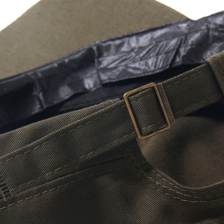 "Unisex luftig bomull armékeps med brett solskydd och justerbart metallspänne för andningsbar komfort i klassisk stil."