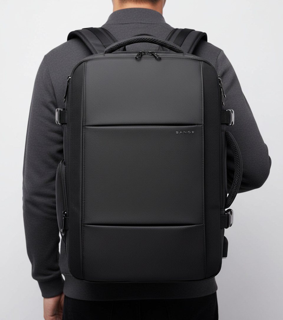 Flexibel Unisex MultiUse reseryggsäck. Idealisk som handbagage, dagstur och smidig packning för alla resor.