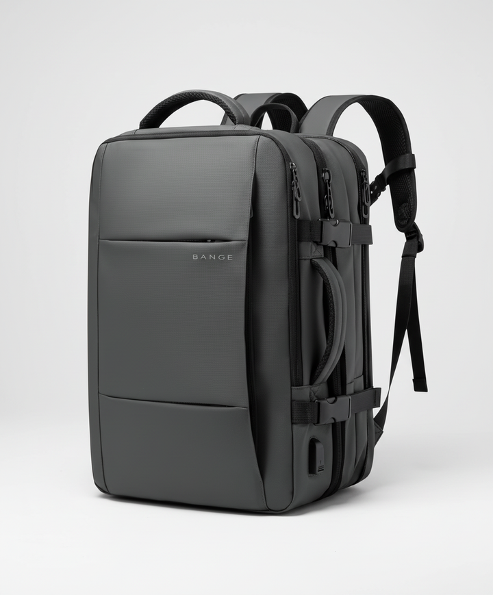 Unisex MultiUse ryggsäck, mångsidig för arbete, skola och resor. Flexibel volym och vattentålig design.