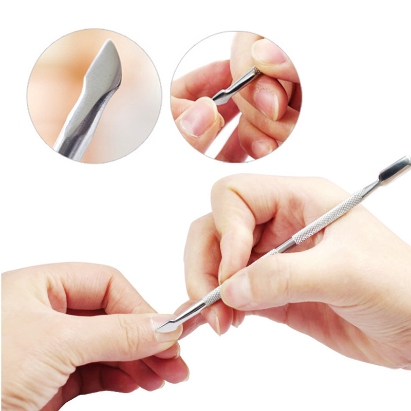"Unisex nagelvårdset, rostfritt stål, ergonomisk design, precisionsresultat, fyra verktyg för optimal vård."
