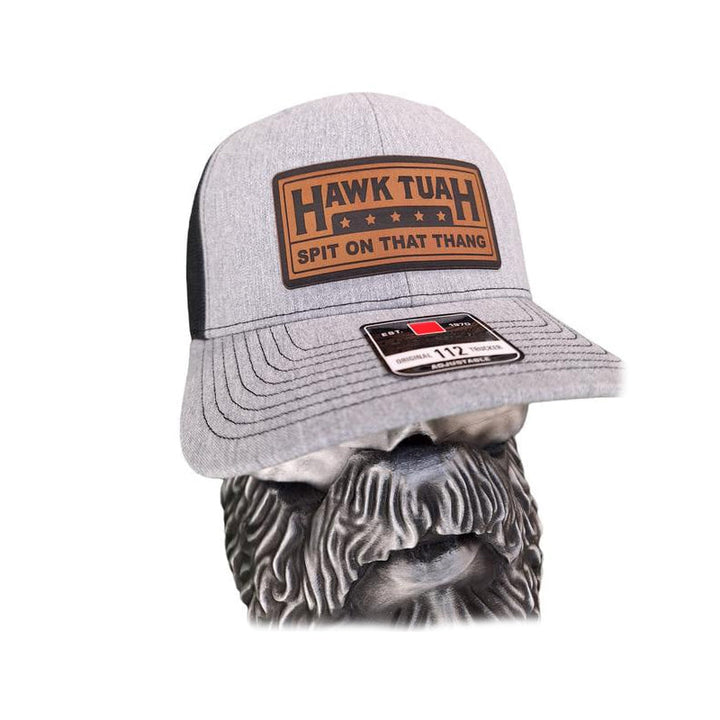 Unisex snapback baseballkeps i svart och grått, justerbar passform, stilren design, perfekt för både män och kvinnor.