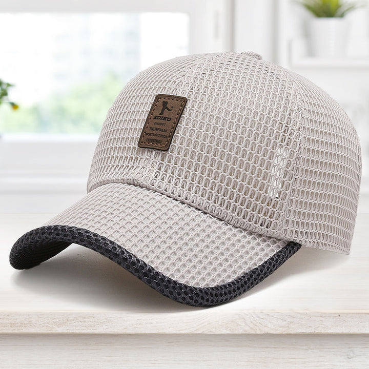 "Unisex sommar mesh basebollkeps, justerbar och ventilerad, perfekt för utomhusaktiviteter, svart och marinblå färg."