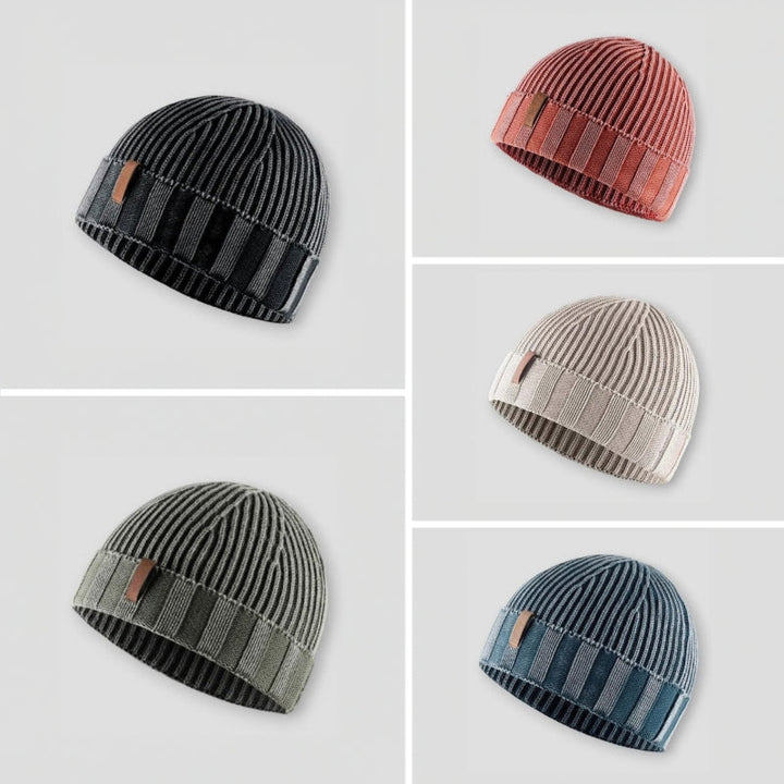 Mångsidig stickad mössa i unisexmodell, med retrodesign och en cool sliten look, en trendig vintermössa.