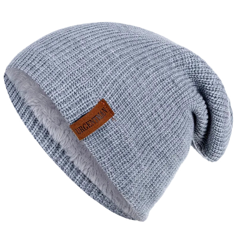 Unisex stickad mössa med varmt och mjukt fleecefoder, perfekt för kalla vinterdagar.