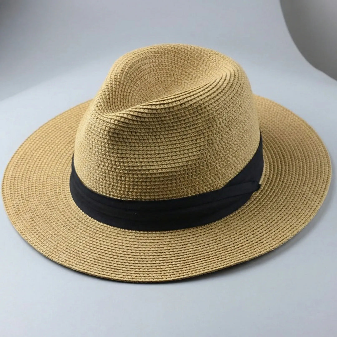 Klassisk Panamahatt Fedora Noah i ljus flätad design, idealisk som sommarhatt och solskydd.