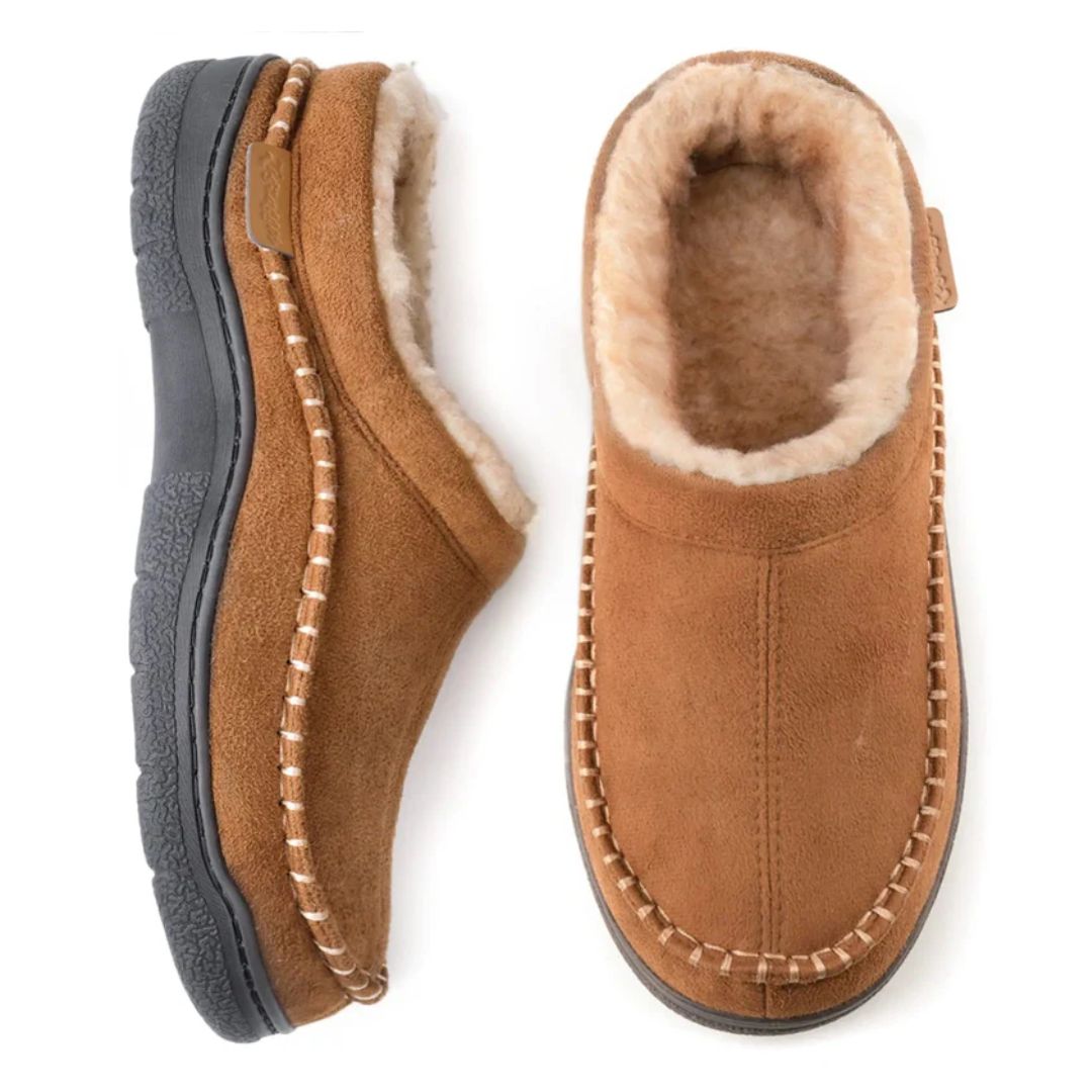 Mjuka unisex komforttofflor med stödjande design och pålitlig halkfri sula.