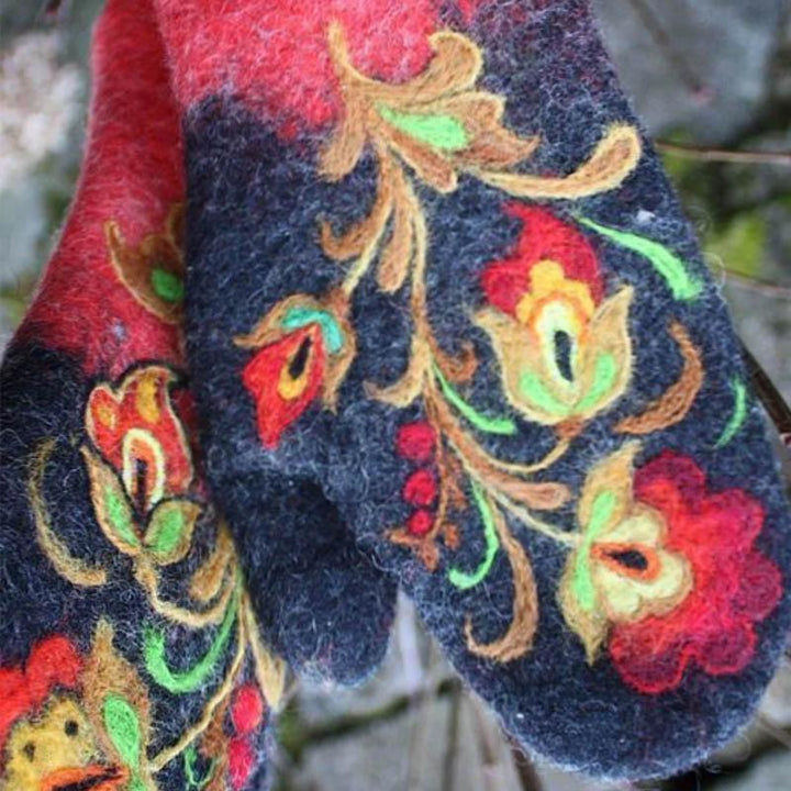 "Unisex ullvantar med färgglatt blombroderi, perfekt för vinter, i olika färger som röd, gul, grön, lila och blå."