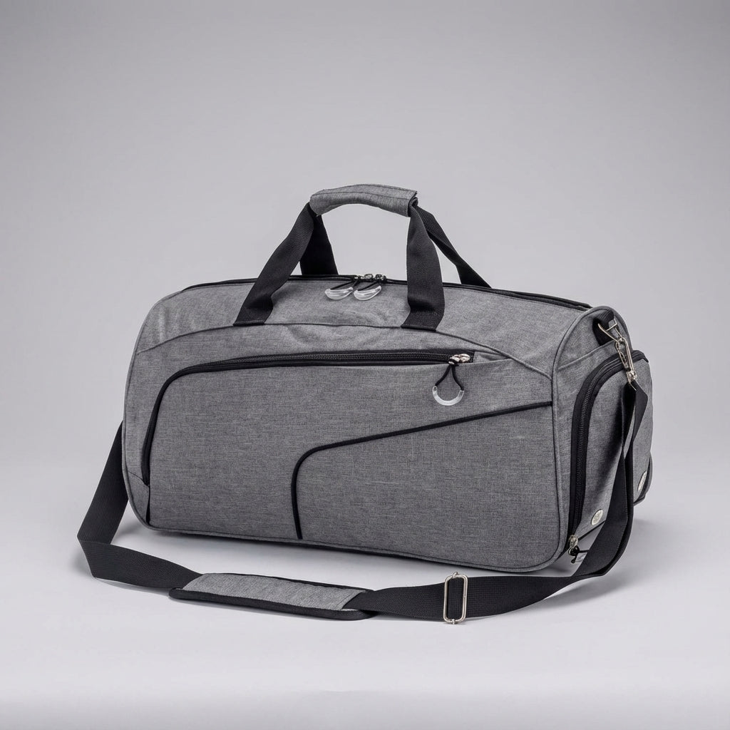 Mångsidig vattentät 35L FlexDuffel gymväska, unisex, utmärkt som resväska och sportbagage, hållbart material.