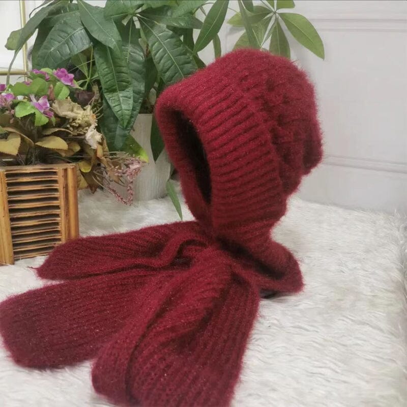 "Unisex vindtät mössa och halsduk i beige polyester, stiliga och funktionella för kalla vinterdagar. One size."