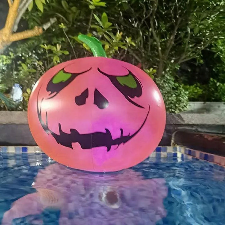 "Uppblåsbar LED-pumpa med färgskiftande ljus, perfekt för Halloween. Vattentät design för utomhusanvändning."