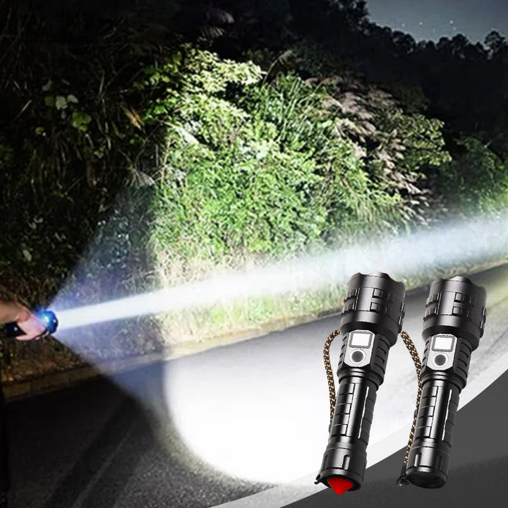 "Uppladdningsbar stark LED-ficklampa för utomhusbruk, robust och vattentät IP-X65 med justerbara ljuslägen."