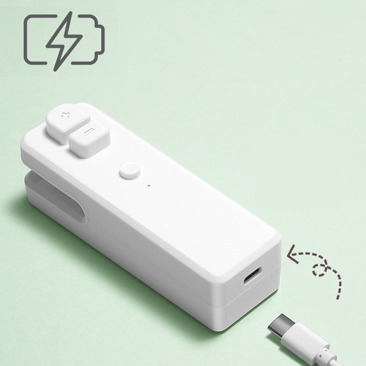 "USB-uppladdningsbar miniförseglare för kök, kompakt design, vit färg, för plastsäcksförsegling och skärning"