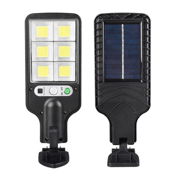 "Utomhus soldriven LED-lampa med rörelsedetektor och fjärrkontroll, 6000K kallvitt ljus, IP65 vattentät design."