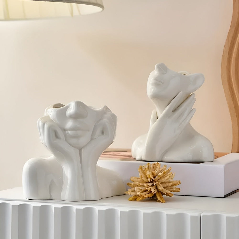 Unik ansiktsvas i modern stil, elegant dekorativ skulptur för din inredning.