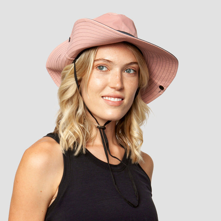 "UV-skyddande vikbar solhatt för kvinnor, elegant ventilerad mesh-design, justerbar passform, sommaraccessoar."