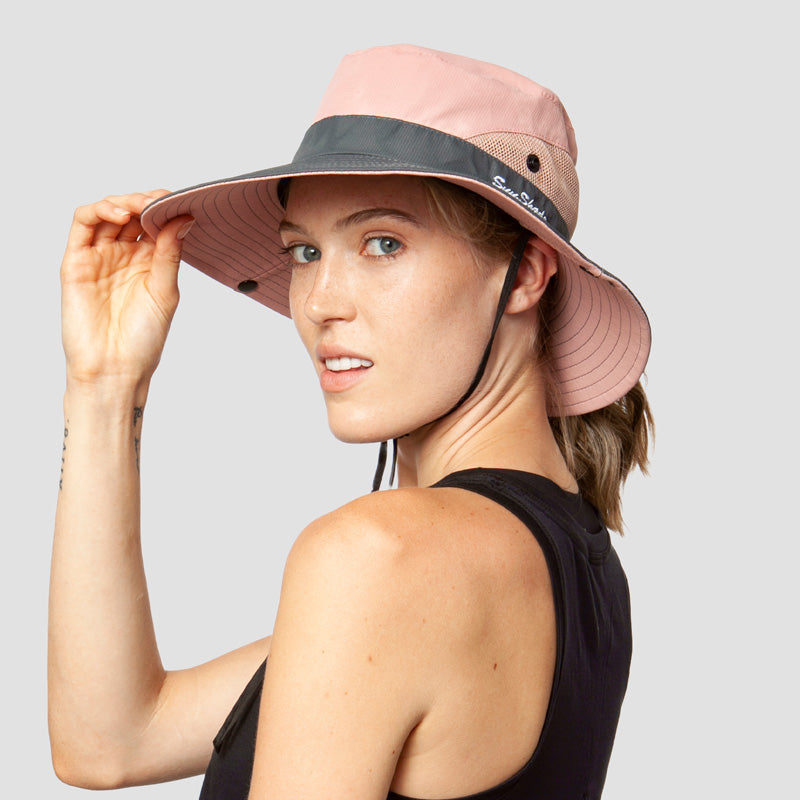 "UV-skyddande vikbar solhatt för kvinnor, elegant ventilerad mesh-design, justerbar passform, sommaraccessoar."