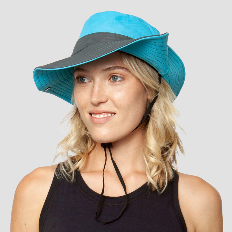 "UV-skyddande vikbar solhatt för kvinnor, elegant ventilerad mesh-design, justerbar passform, sommaraccessoar."