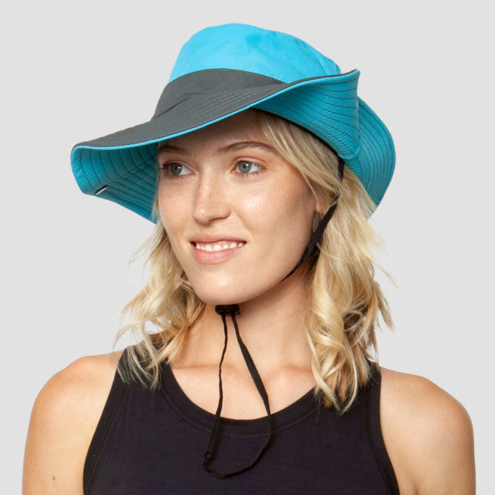 "UV-skyddande vikbar solhatt för kvinnor, elegant ventilerad mesh-design, justerbar passform, sommaraccessoar."