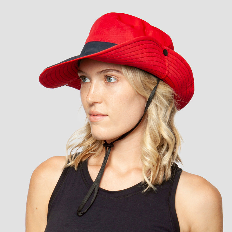 "UV-skyddande vikbar solhatt för kvinnor, elegant ventilerad mesh-design, justerbar passform, sommaraccessoar."