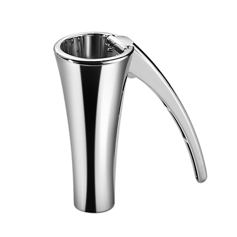 "Valnötsknäckare i zinklegering med ergonomisk design för enkel nötknäckning, hållbar och rostfri för köket"