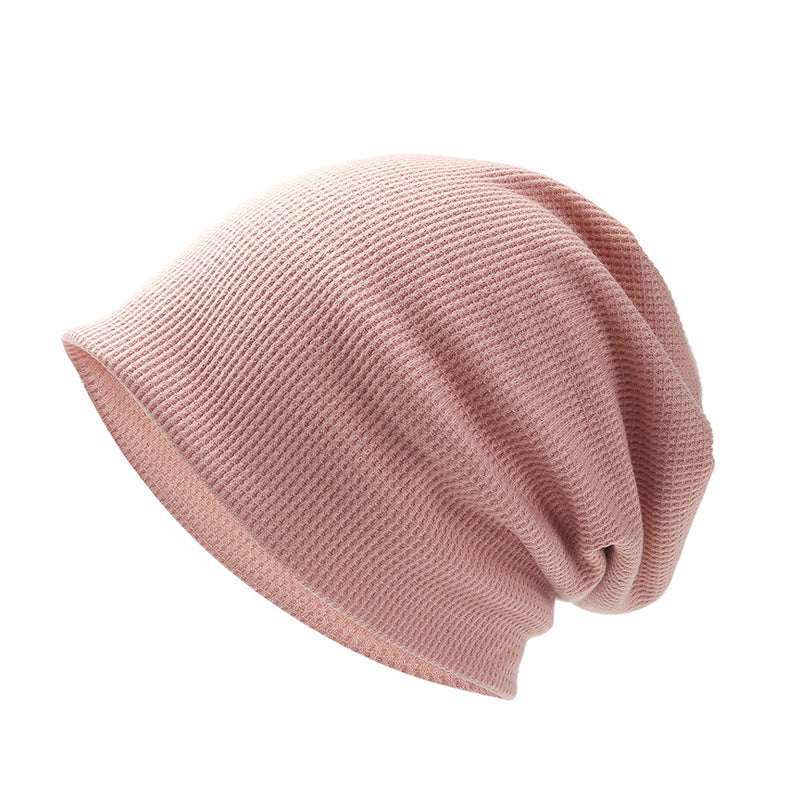 "Varm unisex höstvintermössa i mjuk, vindtät fleece, kupoltopp, brättefri, flerfärgad; perfekt för höst och vinter."