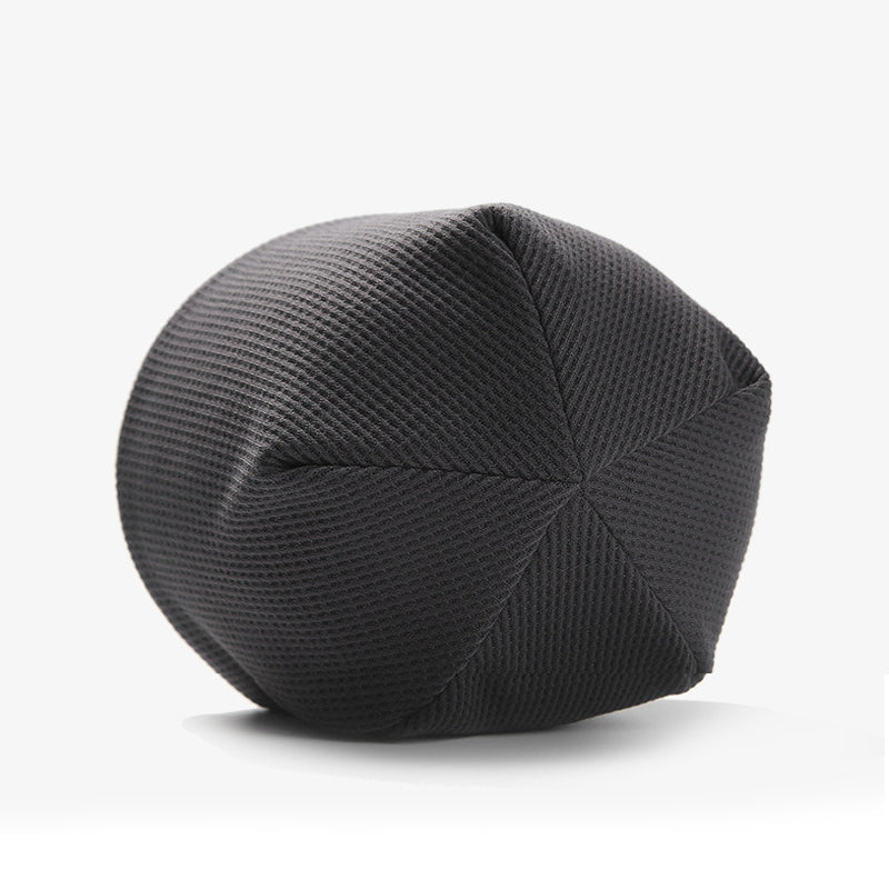 "Varm unisex höstvintermössa i mjuk, vindtät fleece, kupoltopp, brättefri, flerfärgad; perfekt för höst och vinter."