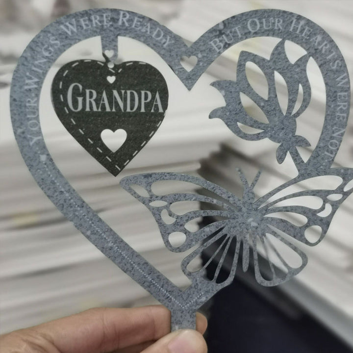"Vattentät fjärilsskylt i korrugerad plast, med blomdekor för trädgårdsdekoration, mäter 16x14x5 cm."