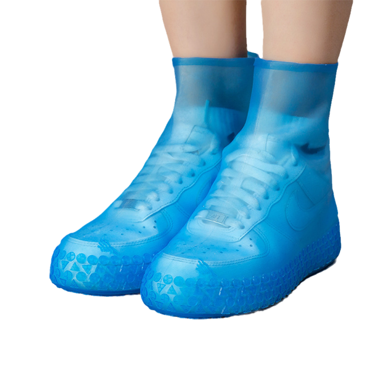 Vattentäta skoöverdrag för kvinnor, halkfria och hållbara, idealiska för utomhusbruk i alla väderförhållanden.