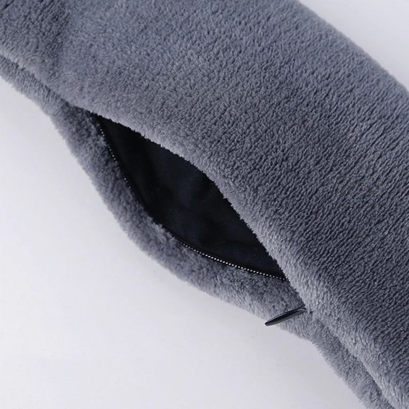"Vibrerande värmehalsduk i polyester för män och kvinnor, finns i flera färger som rosa och blå. Perfekt för vintern."