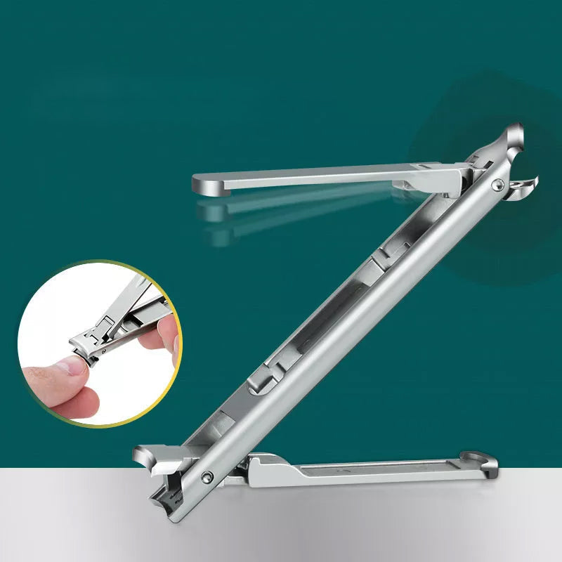 "Vikbar nagelklippare i rostfritt stål med silver och svart finish, ergonomiskt halkfritt grepp och dubbelhövdad design."
