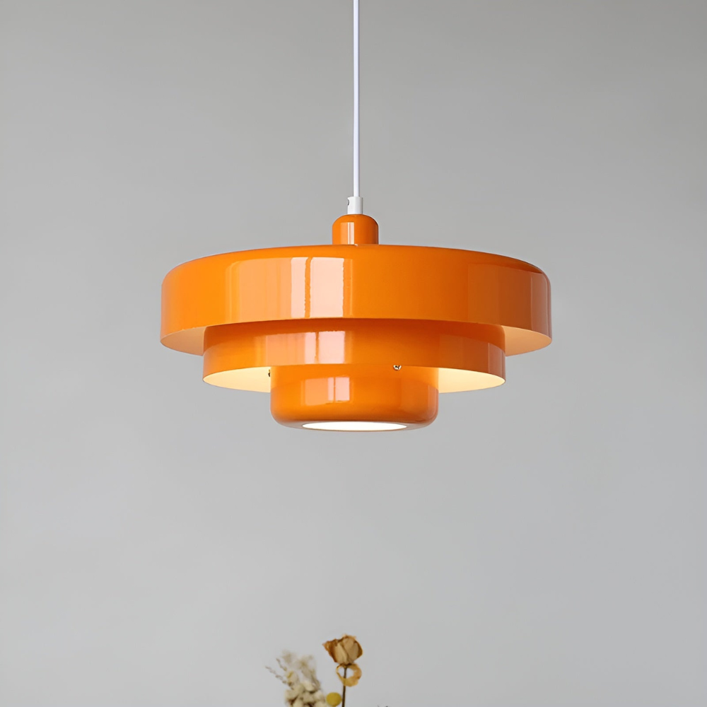Mångsidig vintage LED-taklampa, skapar stämning med dimbar belysning. Skandinavisk design.